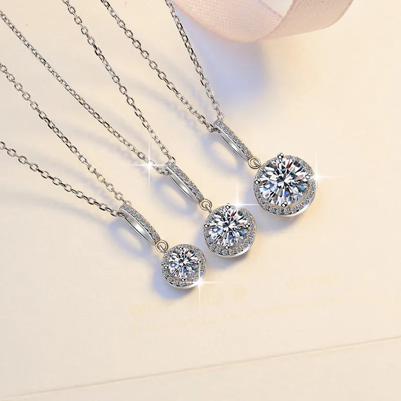 Unique Design Moissanite Diamond Necklace